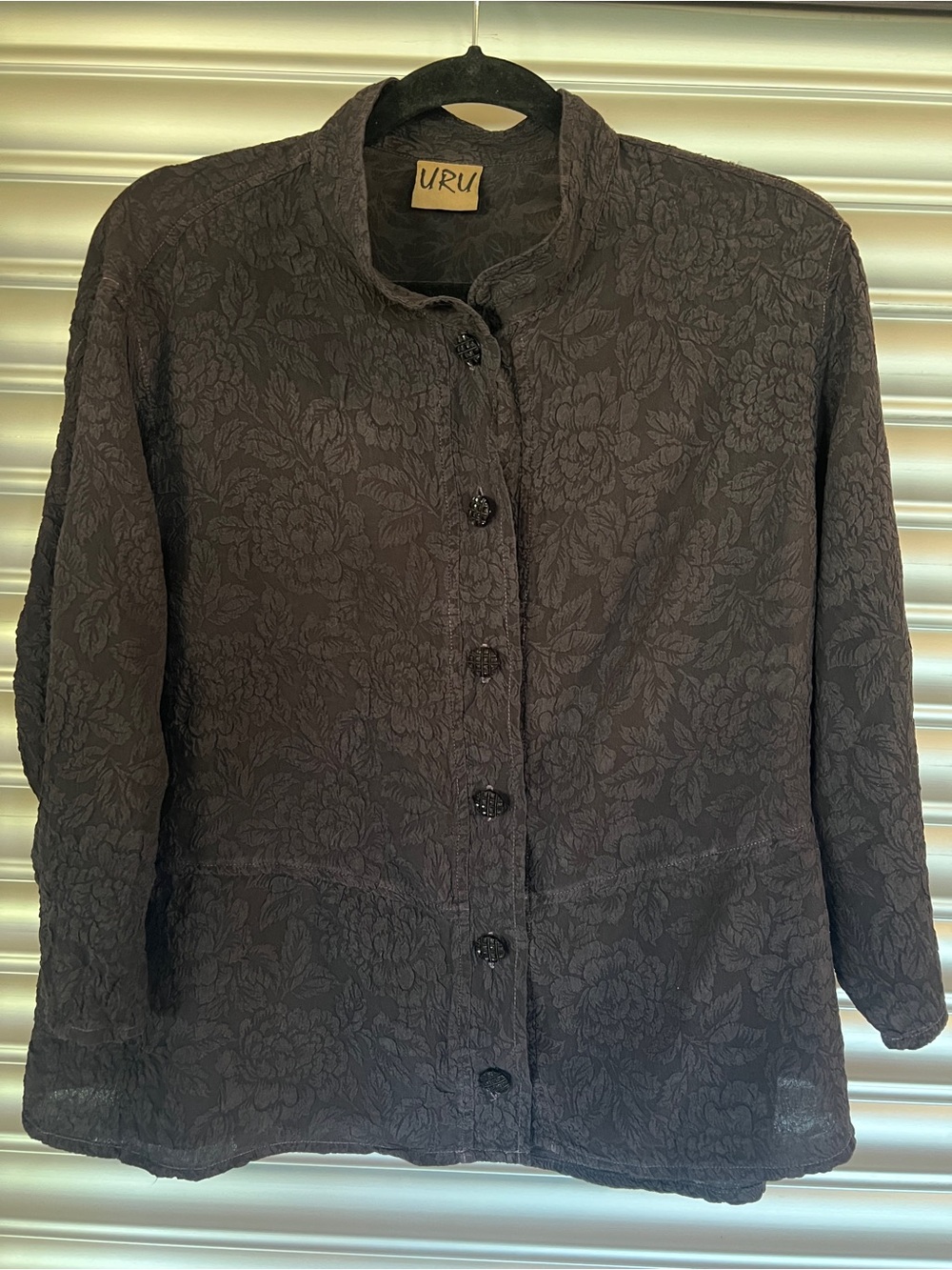 Vtg URU 100% Silk Textured Floral Embossed Button Black Blouse OS